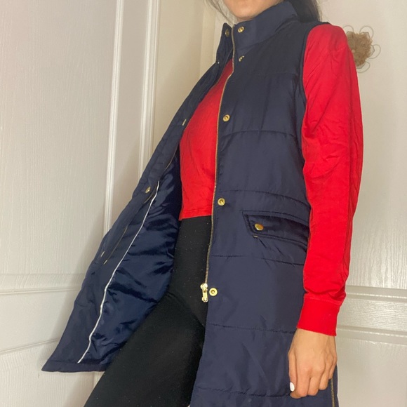 Vest - Picture 2 of 3